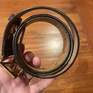 Louis Vuitton belt 85/34 monogram LV print. Great Valentines present ? ? ? Louis Vuitton | Accessories | Louis Vuitton Belt 8534  main image 3